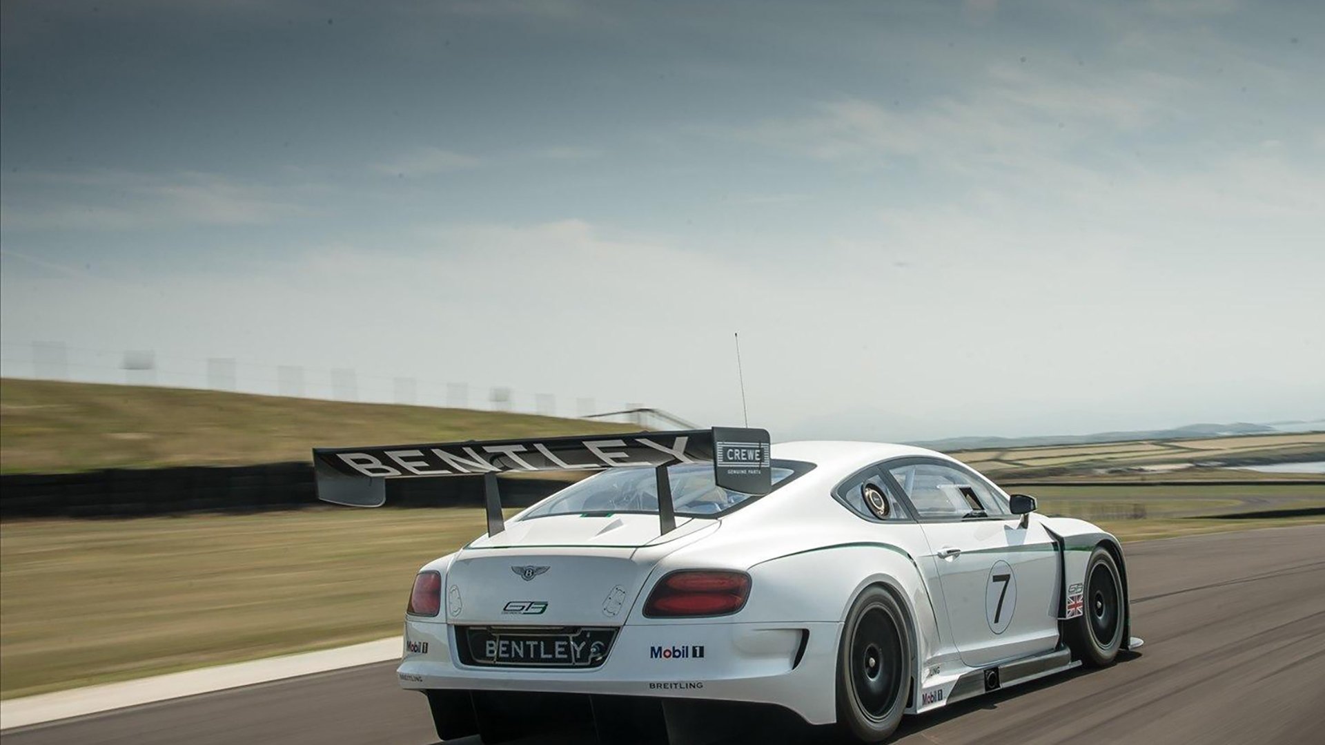 意甲精彩瞬间：个性表演点燃球迷热情，意甲经典比赛如c77 tv